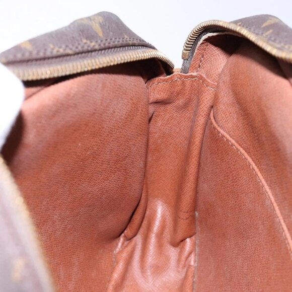 LOUIS VUITTON Monogram Compiegne 28 Clutch Bag - Picture 15 of 16